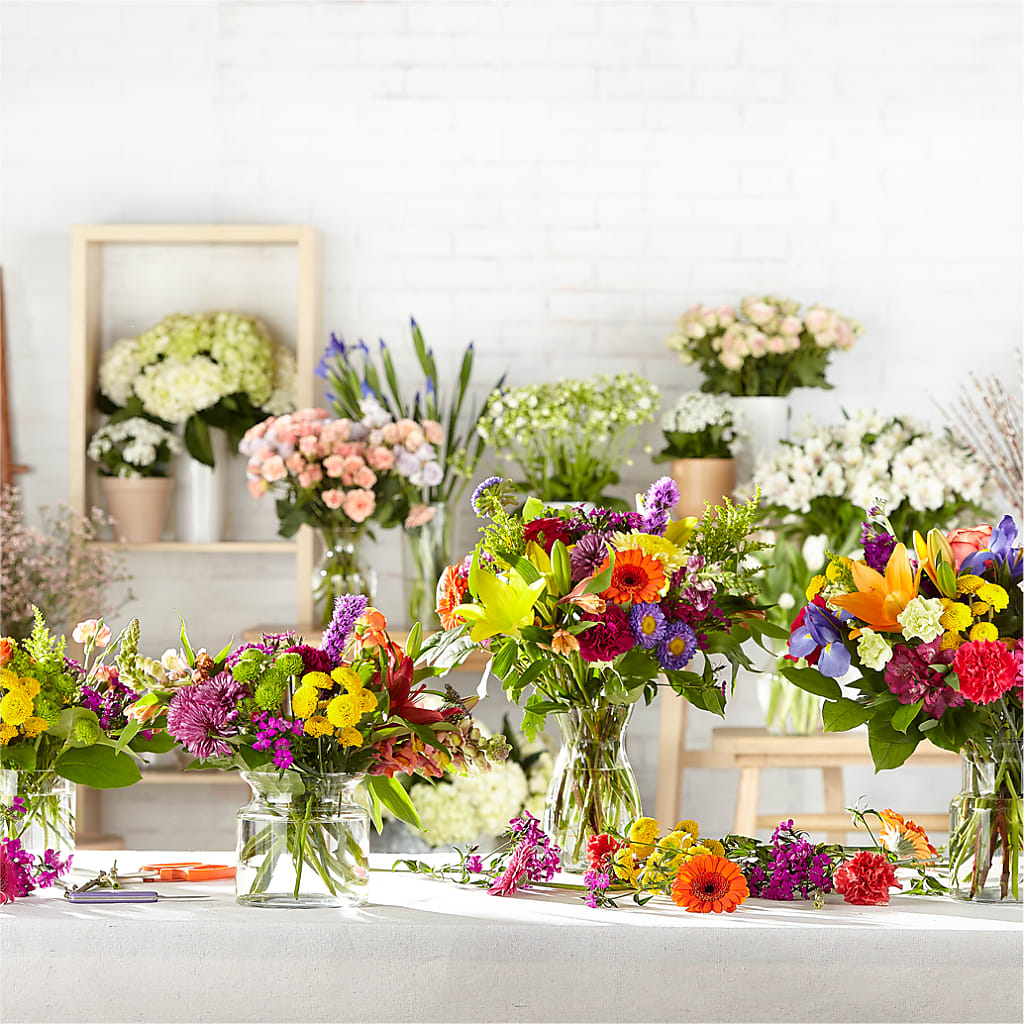 Bold & Bright – A Florist Original – Schoodic In Bloom, Winter Harbor ME