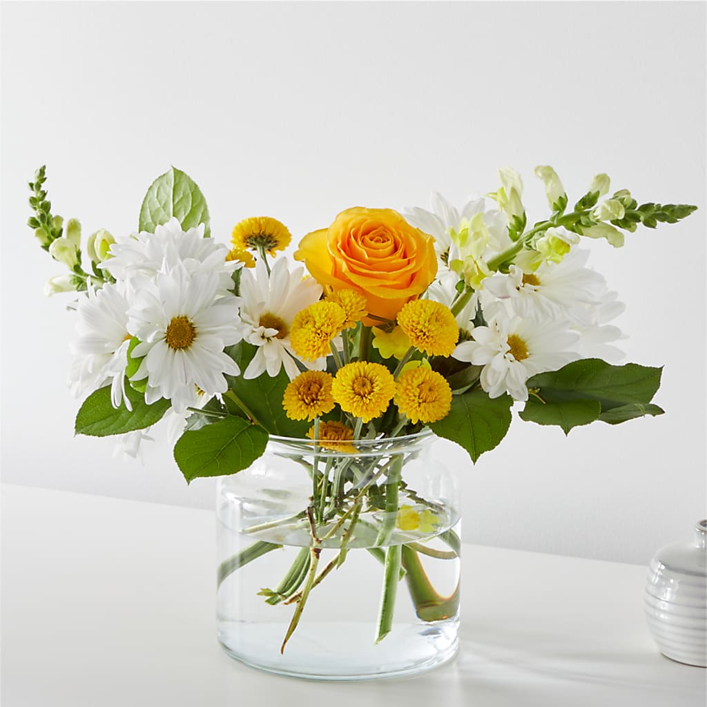 Sun Salutation Bouquet – Schoodic In Bloom, Winter Harbor ME