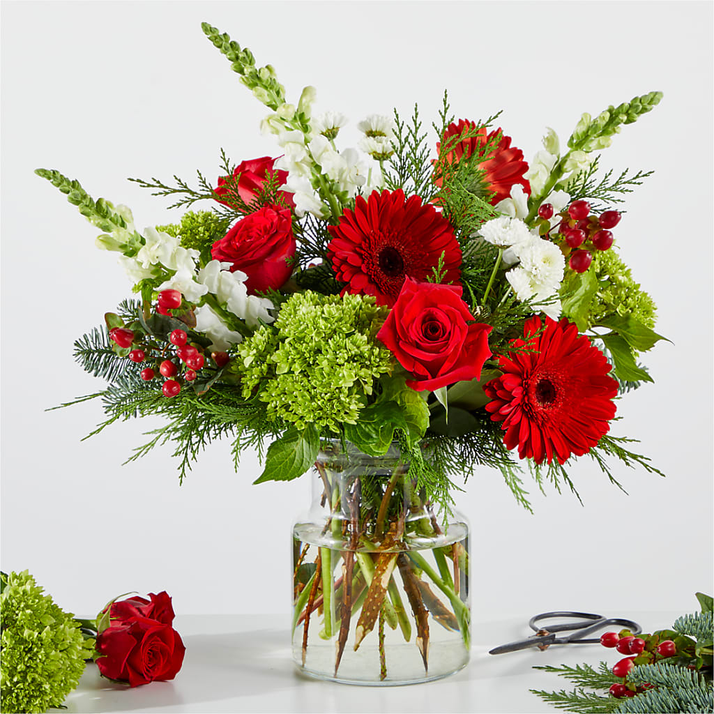Merry Moment Bouquet – A Florist Original – Schoodic In Bloom, Winter Harbor ME