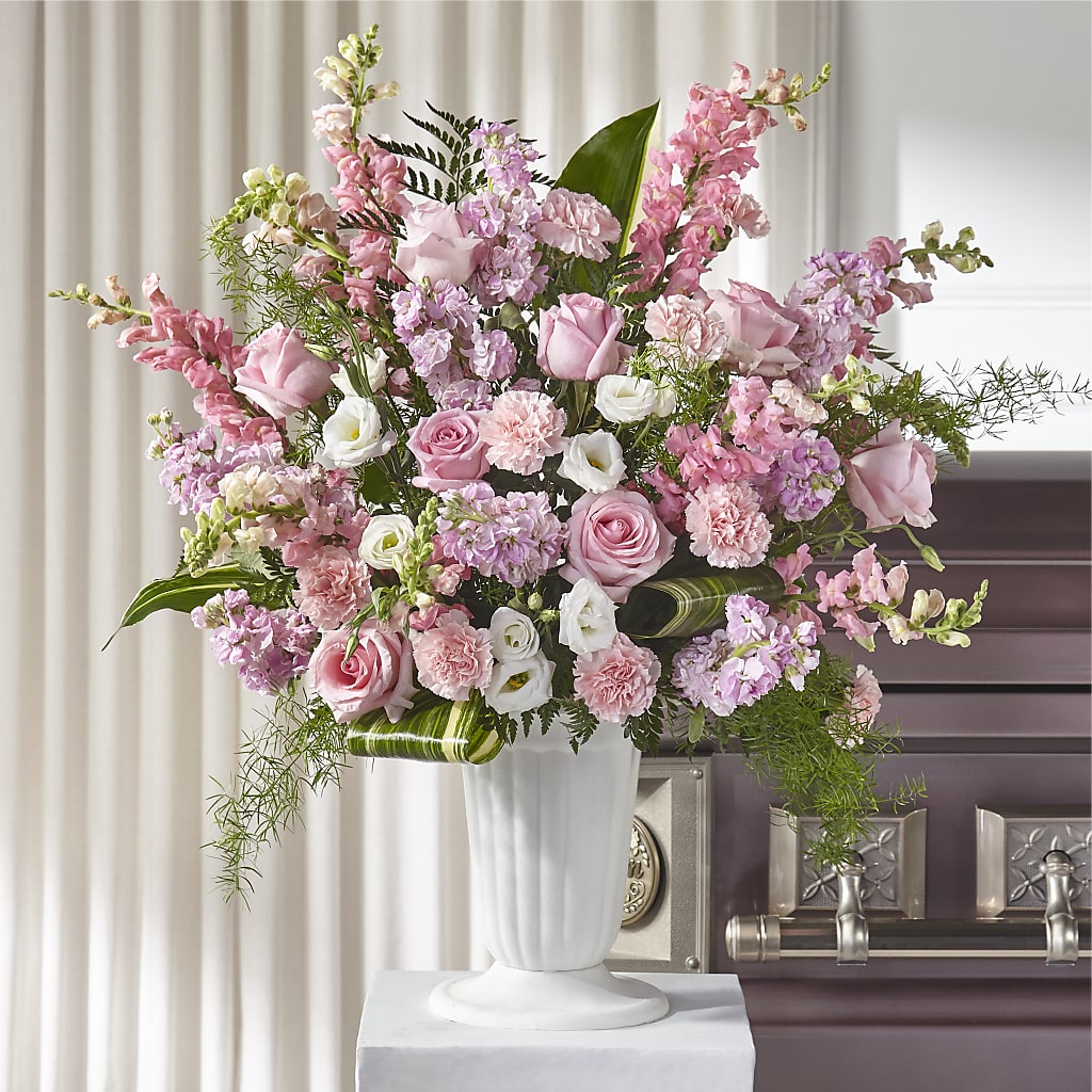 Divine Comfort Arrangement – Schoodic In Bloom, Winter Harbor ME