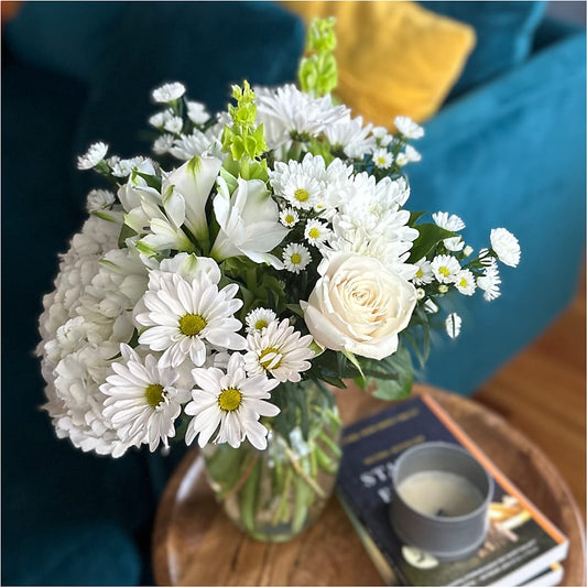 Classic Ivory – A Florist Original – Schoodic In Bloom, Winter Harbor ME