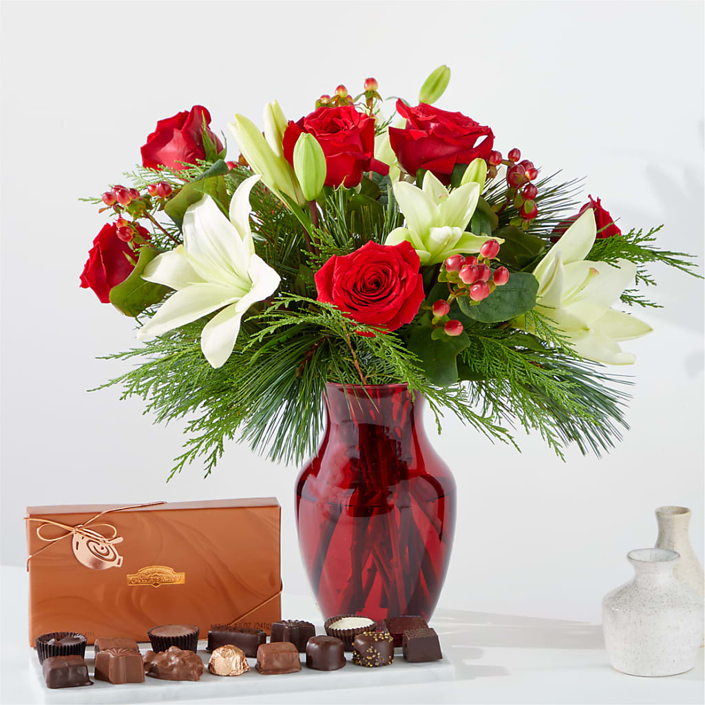 Evergreen Delight Bouquet and Chocolate Gift Set – Schoodic In Bloom, Winter Harbor ME