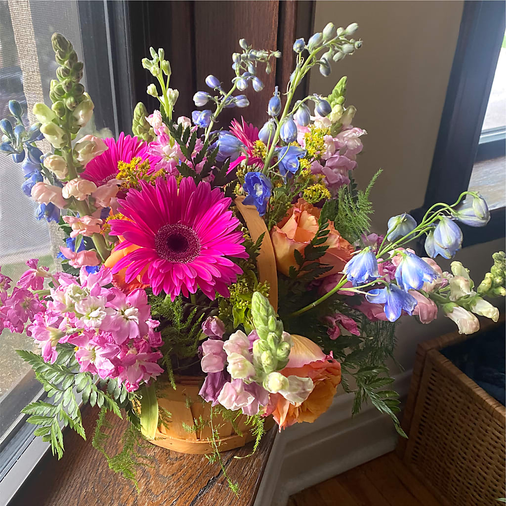 Garden of Life Basket –  Schoodic In Bloom, Winter Harbor ME
